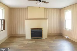 356 Pine St, Danville, PA 17821 - Photo 2