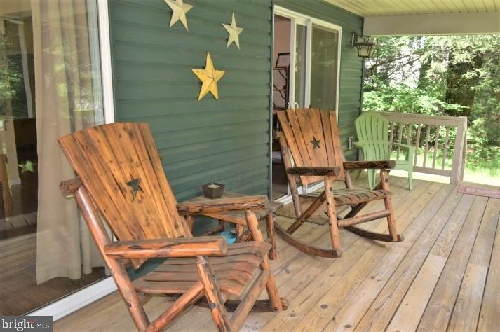 1310 Willow Ct, Pocono Lake, PA 18347-7854