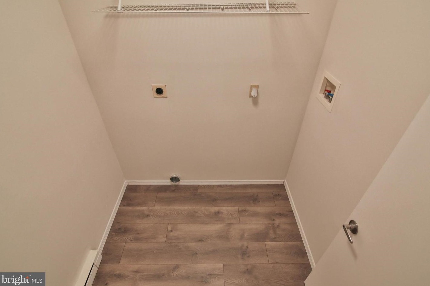 3309 Trafalgar Ave, East Stroudsburg PA  18302-8465 exterior