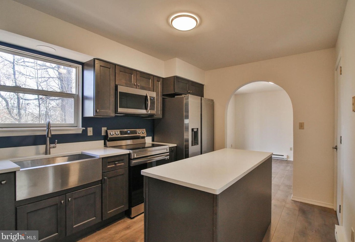 3309 Trafalgar Ave, East Stroudsburg PA  18302-8465 exterior