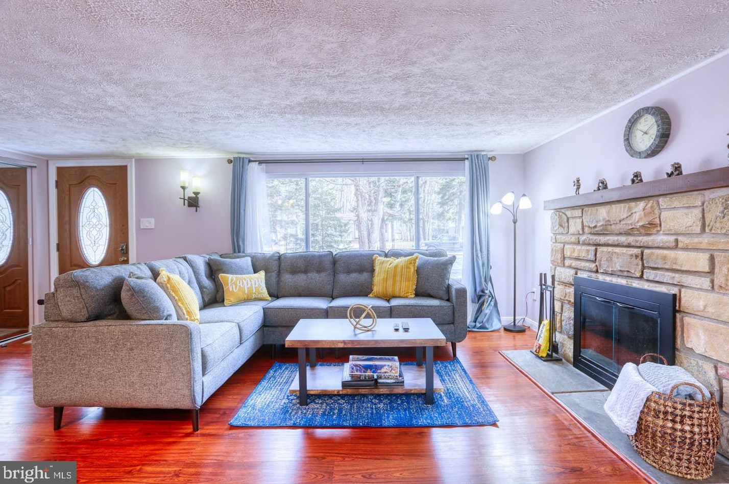 225 Tepee Dr, Pocono Lake, PA 18347