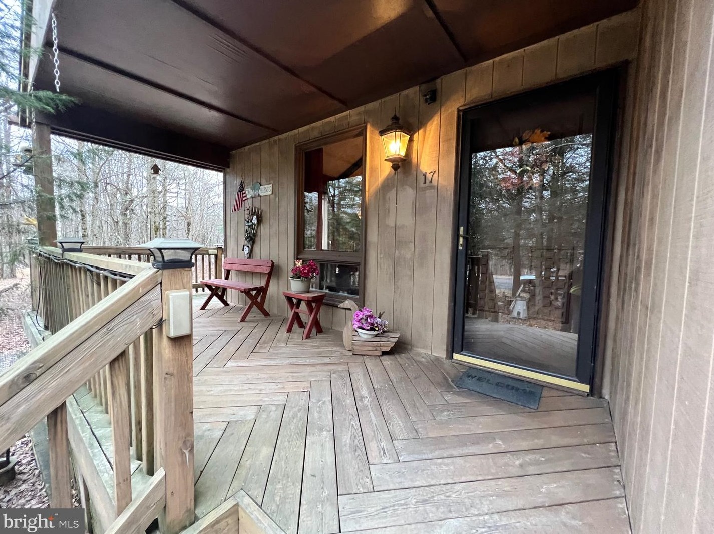 1506 Dove Ct, Blakeslee, PA 18610