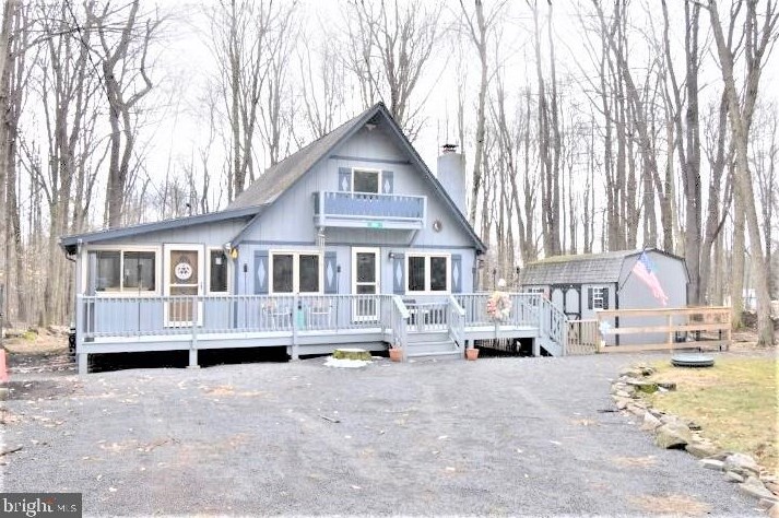 523 Mineola Cir, Pocono Lake, PA 18347