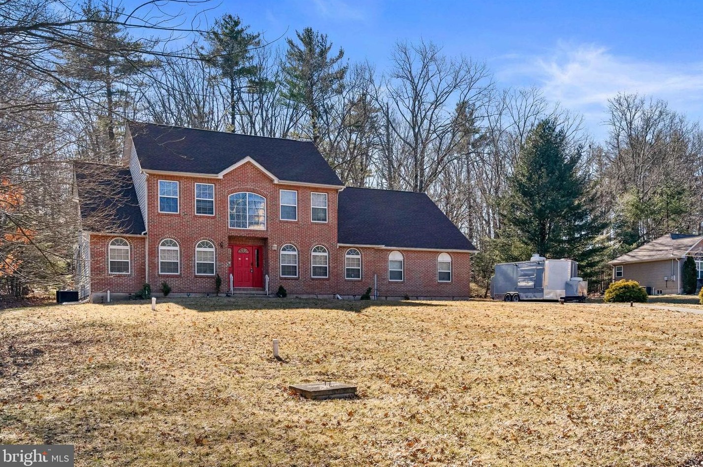 256 Center Rd, Stroudsburg, PA 18360