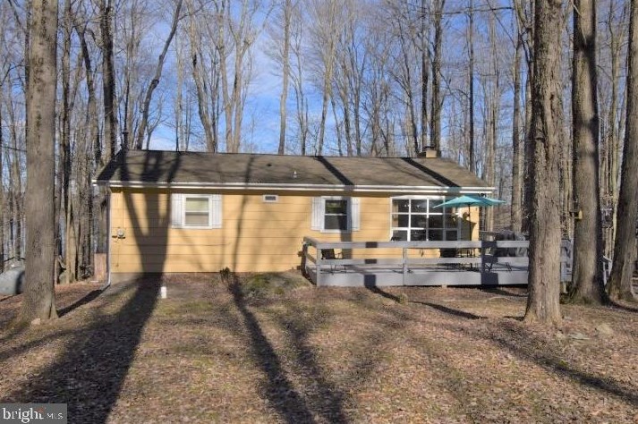 117 Comanche Trl, Pocono Lake, PA 18347-7872