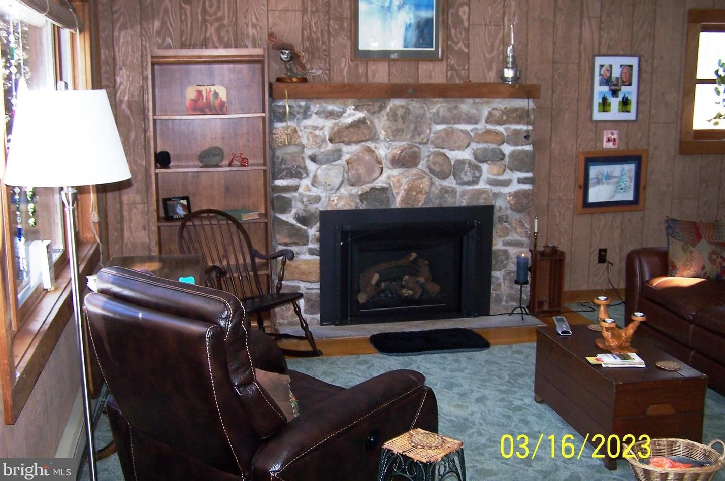 1262 Blackberry Rd, Pocono Lake, PA 18347