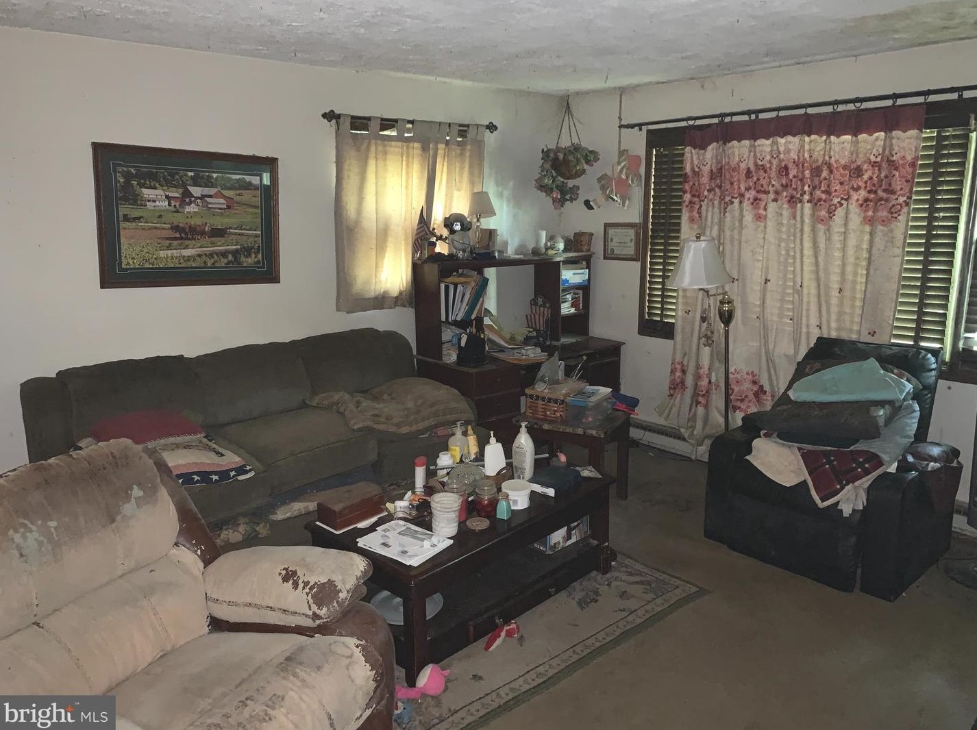 217 Denise Ln, East Stroudsburg, PA 18302-8283