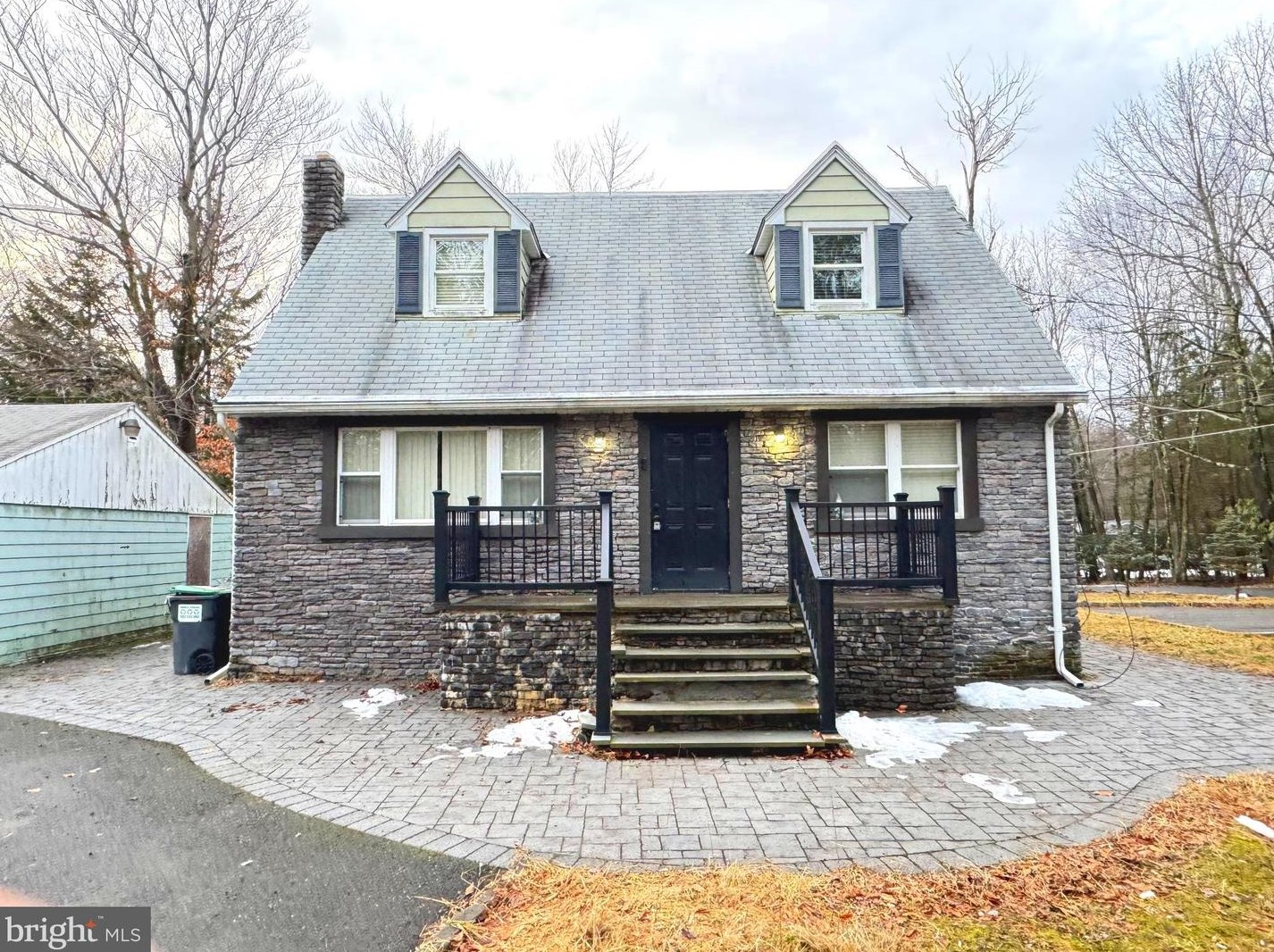 4115 Sylvan Ln, Pocono Summit, PA 18346-7751