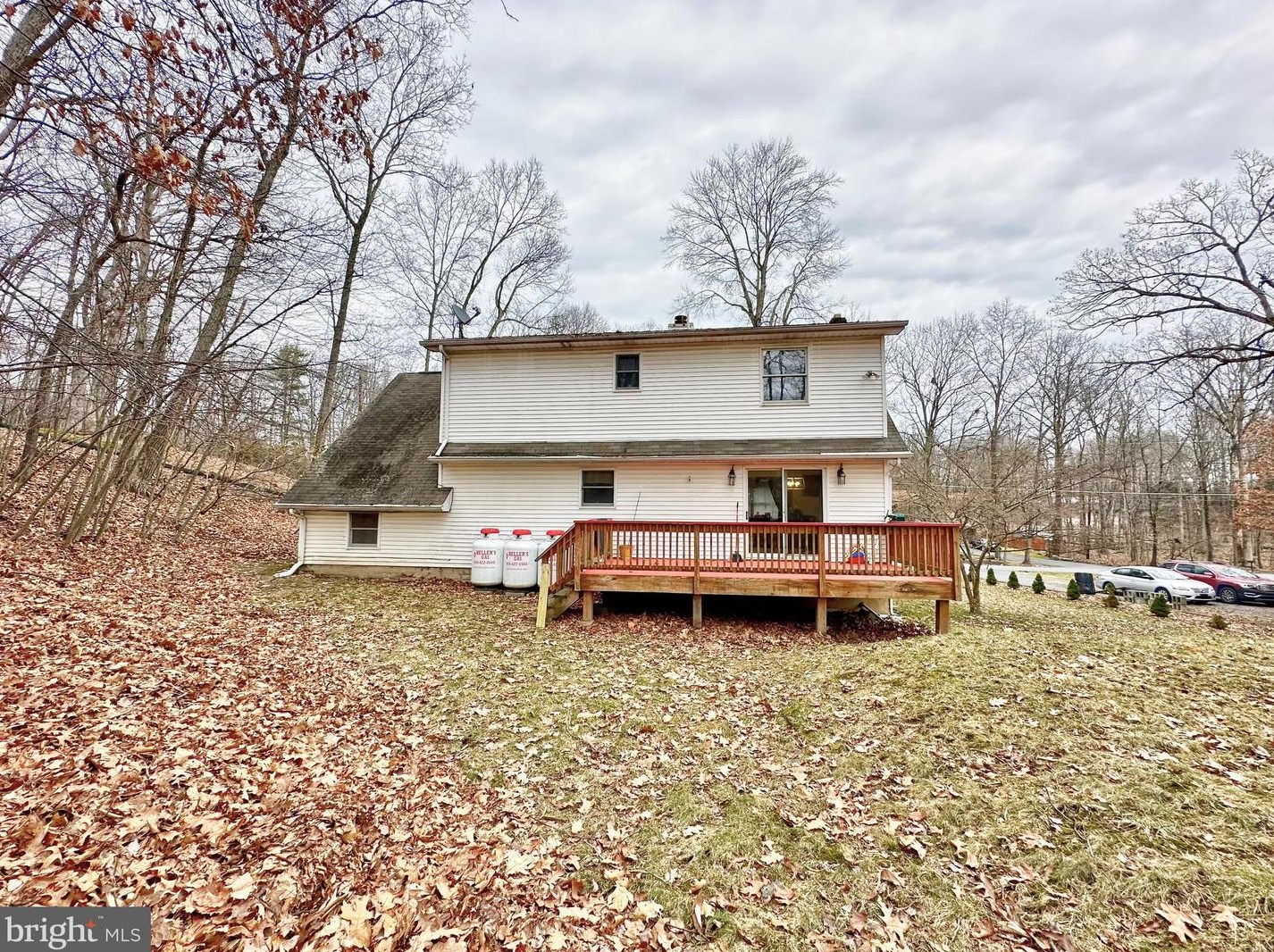 223 Footprint Rd, East Stroudsburg PA  18302-9394 exterior