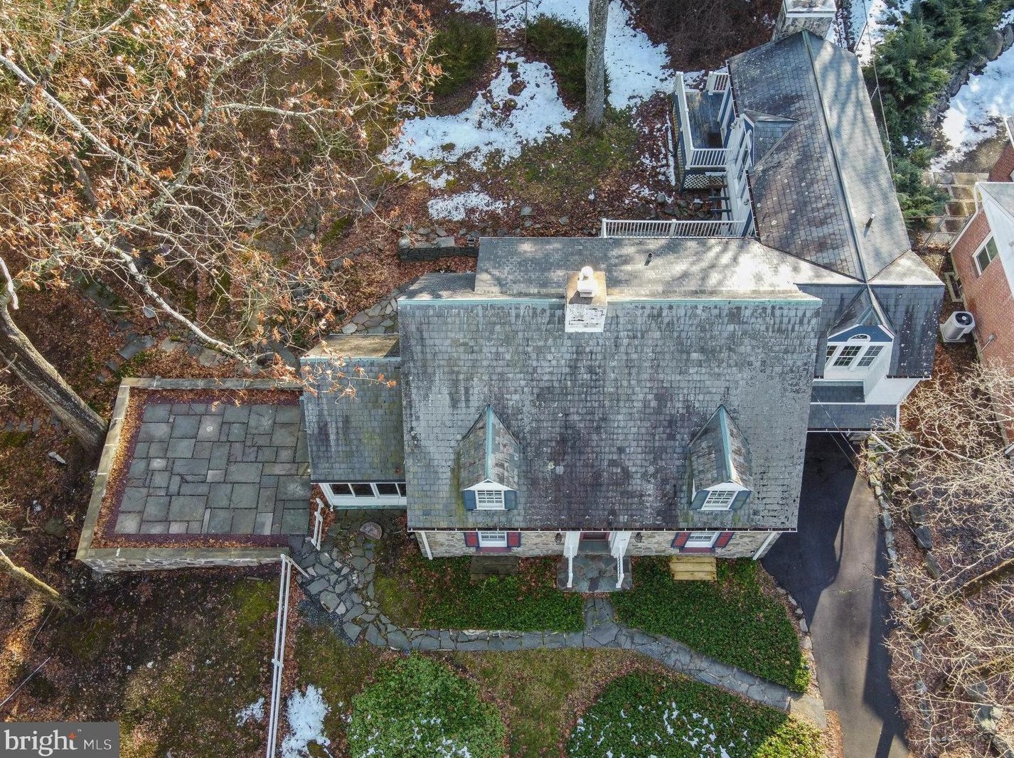 32 Club Ct, Stroudsburg, PA 18360-1548
