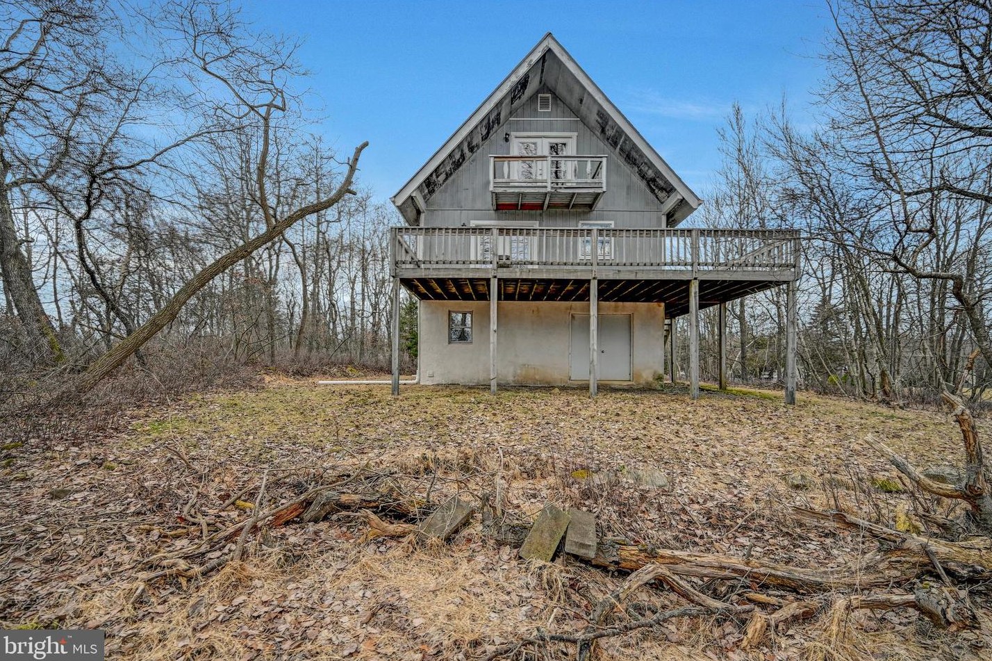 1130 Horizon Dr, Long Pond, PA 18334-7786