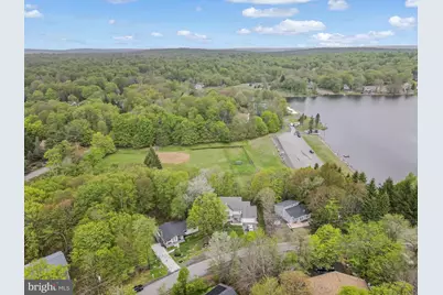 1413 Waterfront Drive, Tobyhanna, PA 18466 - Photo 8