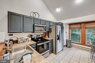 179 Hawthorne Ct, Tannersville, PA 18372 - Photo 16