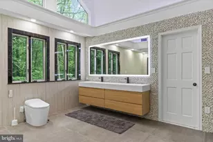 386 Camelback Rd, Tannersville, PA 18372 - Photo 38