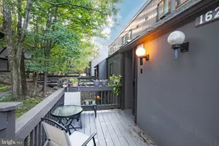 164 Upper Village Way, Tannersville, PA 18372 - Photo 2