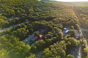 14 Middle Village Way, Tannersville, PA 18372 - Photo 4