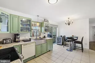 9839 Deerwood Dr, Tobyhanna, PA 18466 - Photo 10