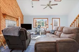 255 Trout Creek Dr, Pocono Lake, PA 18347 - Photo 12