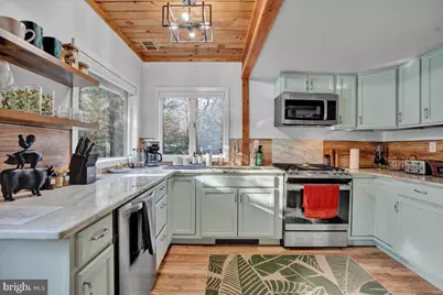 1159 Thunder Drive, Pocono Summit, PA 18346 - Photo 4