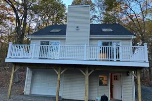 2096 Scarborough Way, Bushkill, PA 18324 - Photo 1