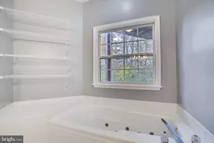 305 Inverness Dr, East Stroudsburg, PA 18302 - Photo 24