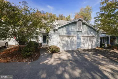 305 Inverness Drive, East Stroudsburg, PA 18302 - Photo 2