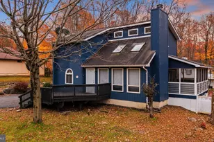 4758 Brentwood Dr, Tobyhanna, PA 18466 - Photo 1