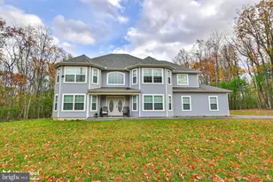 255 Catalpa Dr, Kunkletown, PA 18058 - Photo 1