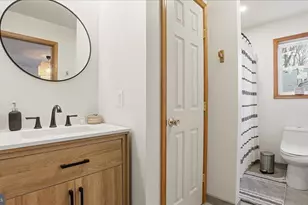 163 Long Woods Rd, Tobyhanna, PA 18466 - Photo 32