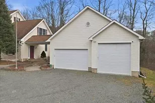 322 Scenic Dr, Blakeslee, PA 18610 - Photo 12