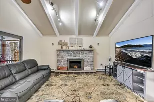 124 Fern Ridge Rd, Blakeslee, PA 18610 - Photo 8