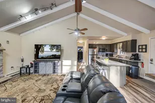 124 Fern Ridge Rd, Blakeslee, PA 18610 - Photo 6