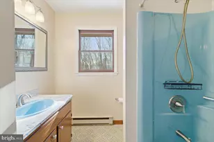 143 Anglemire Dr, Stroudsburg, PA 18360 - Photo 34