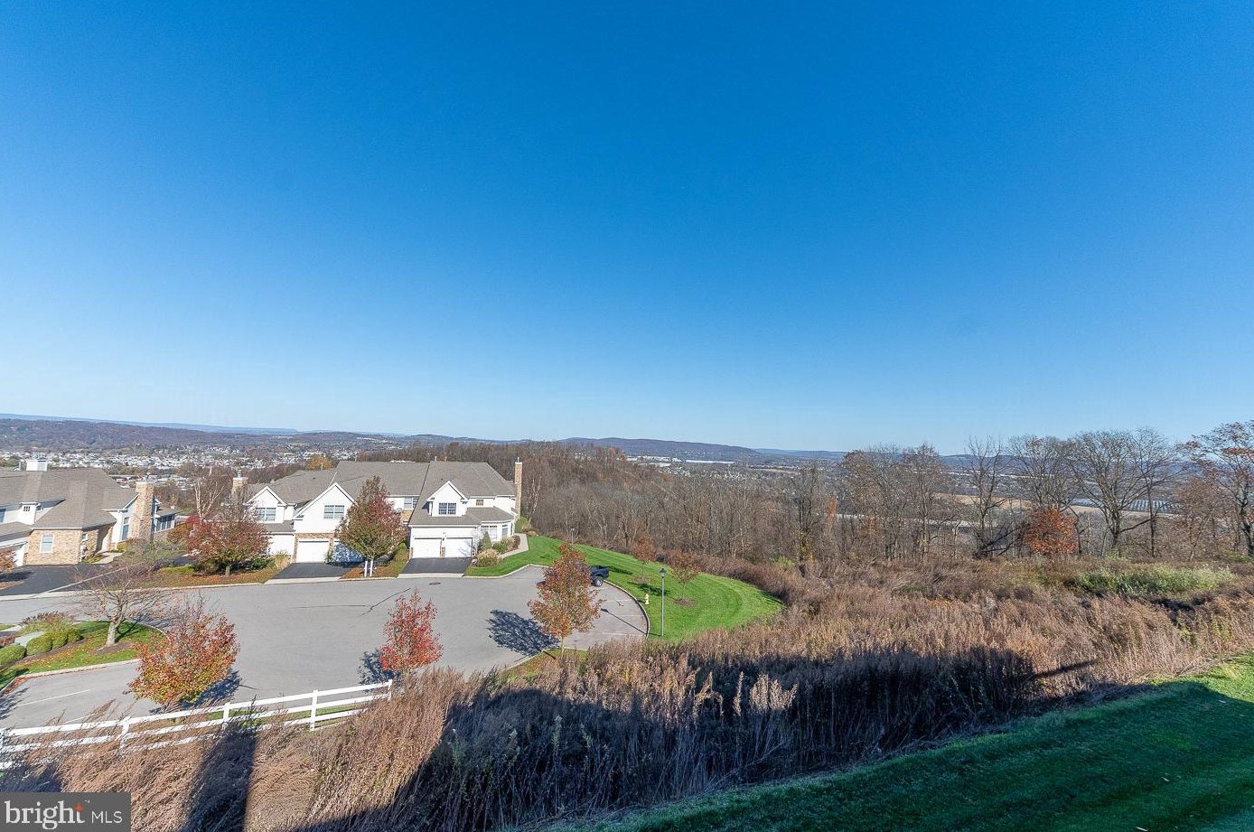 230 Inverness Cir, Easton, PA 18042