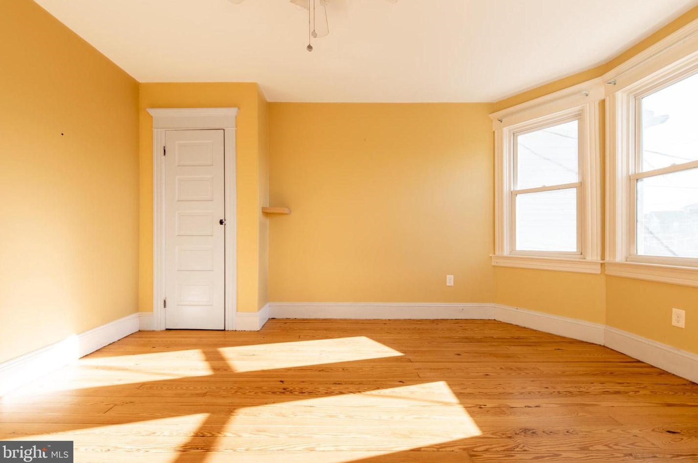 1151 Wood Ave, Easton PA  18042-3271 exterior