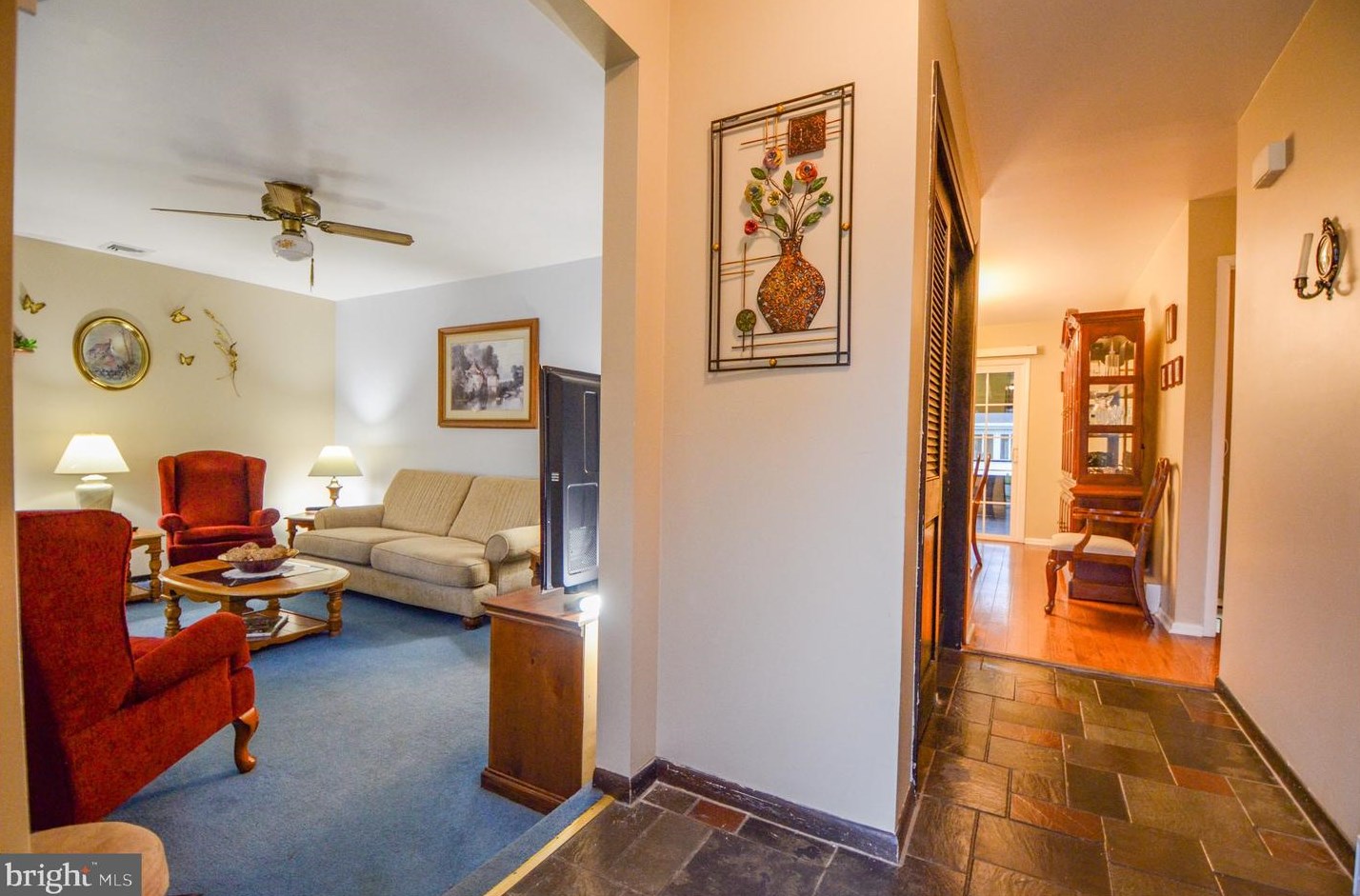 328 Elwood St, Easton, PA 18045-3719