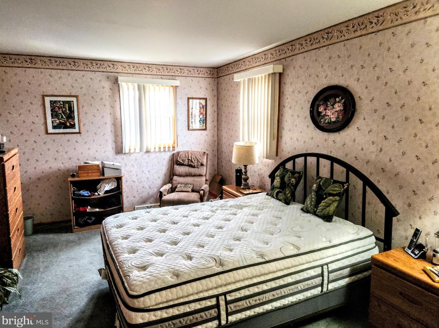 2115 Dewey Ave, Northampton PA  18067-1230 exterior