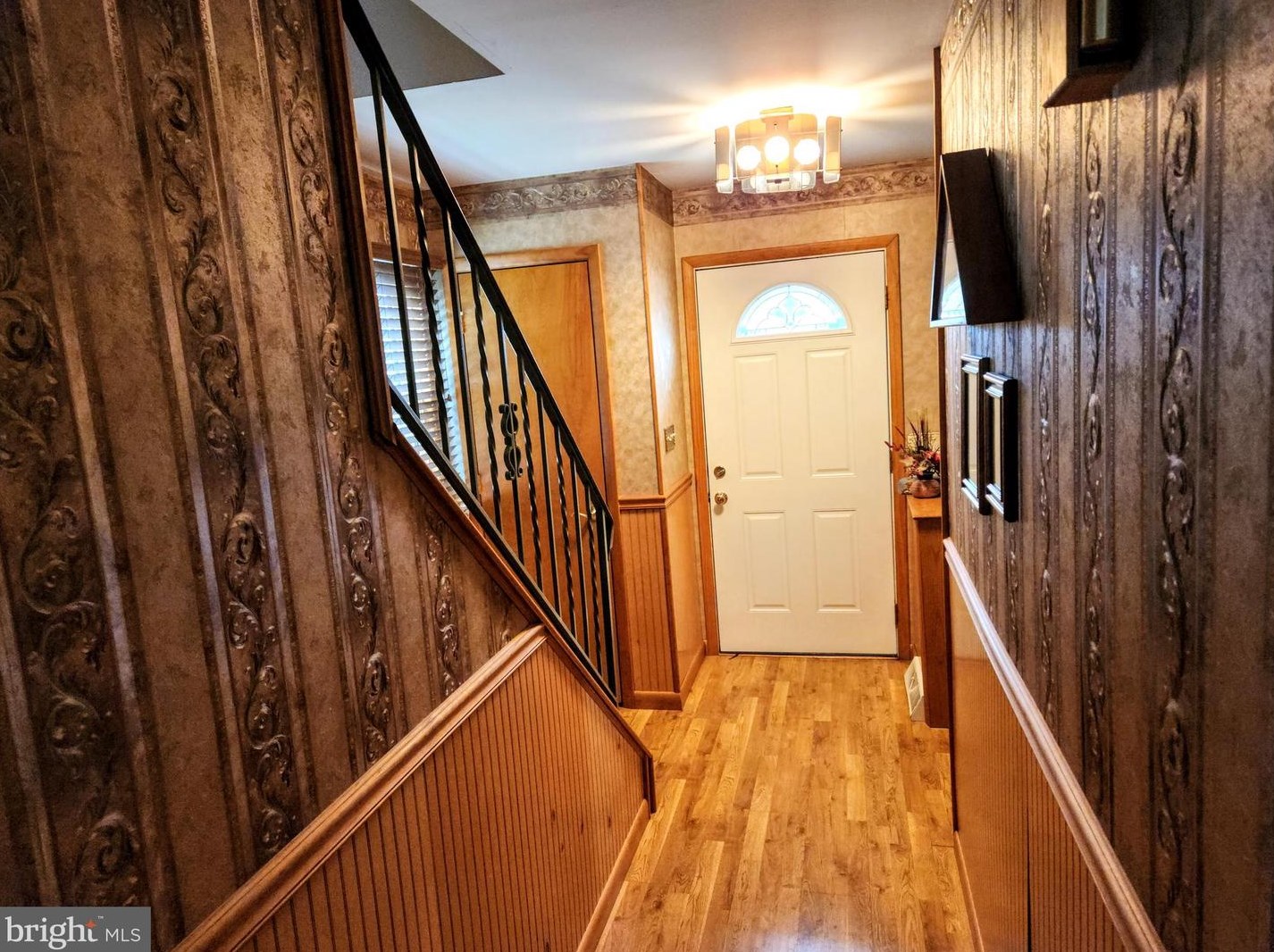 2115 Dewey Ave, Northampton PA  18067-1230 exterior