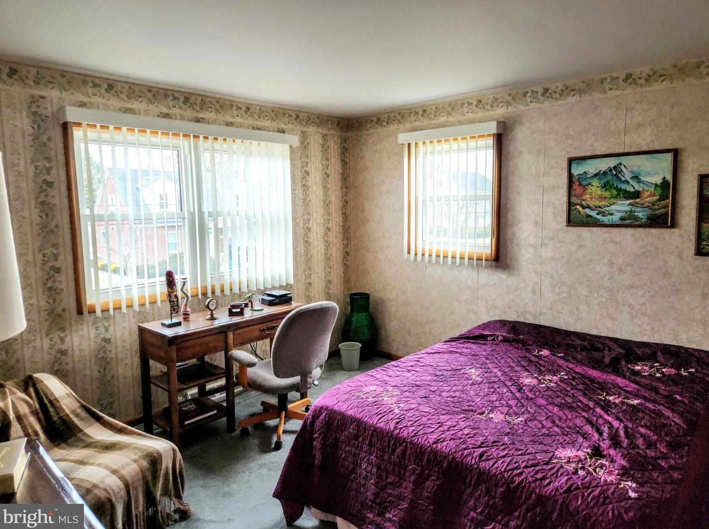 2115 Dewey Ave, Northampton PA  18067-1230 exterior