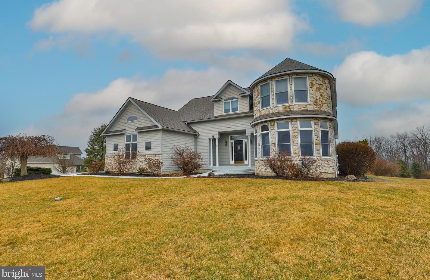 626 Kathleen Dr, Nazareth, PA 18064-8201