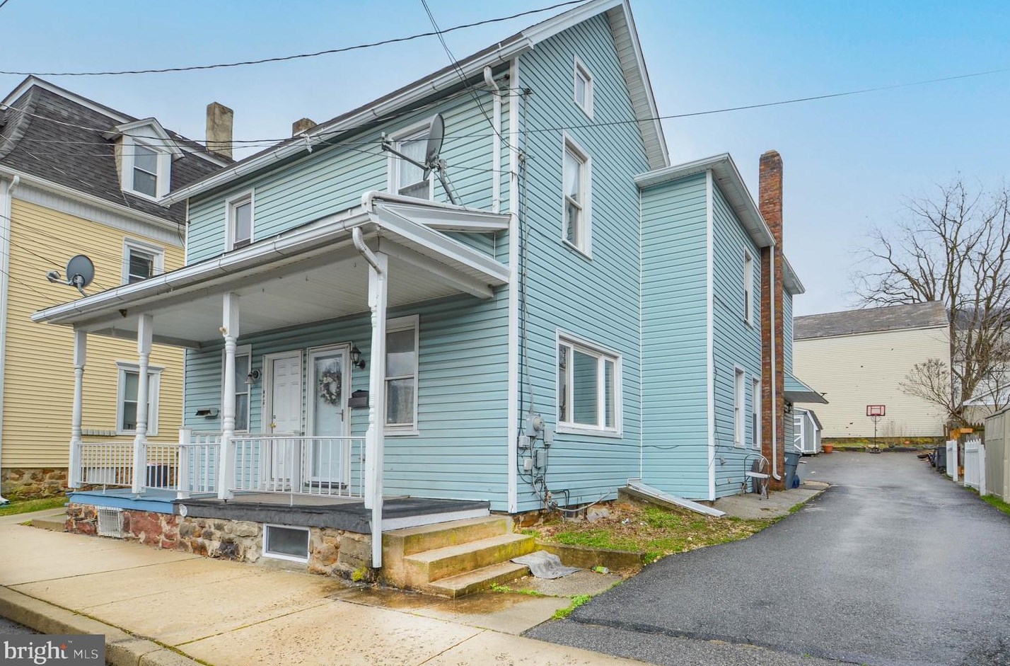 627 Pen Argyl St, Pen Argyl, PA 18072