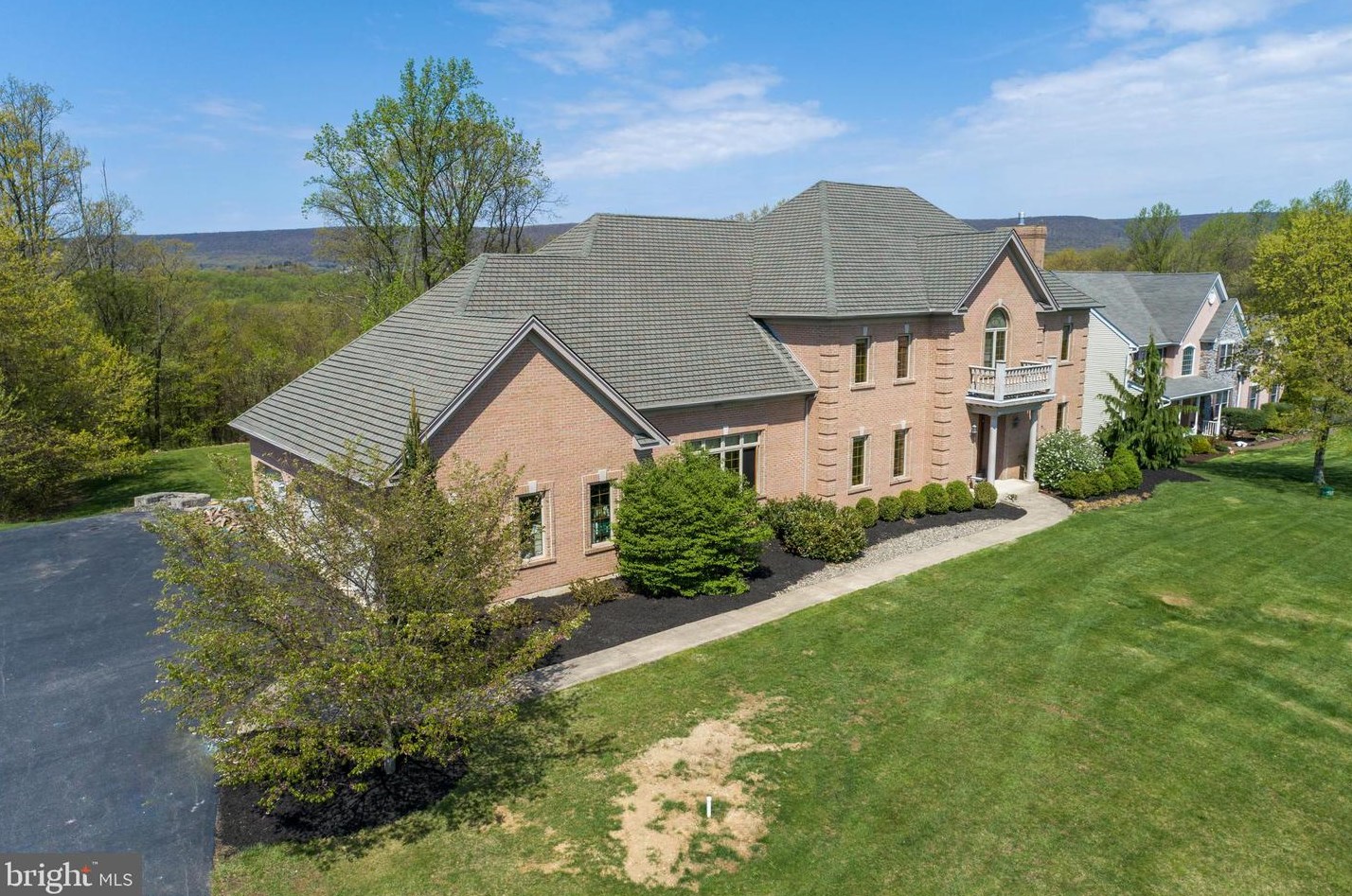 143 Winding Way, Bangor, PA 18013