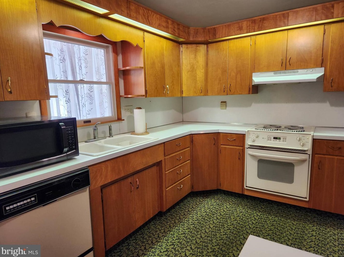 3007 Seemsville Rd, Northampton PA  18067-8932 exterior