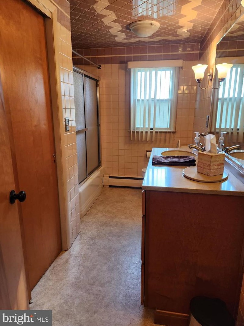 3007 Seemsville Rd, Northampton PA  18067-8932 exterior