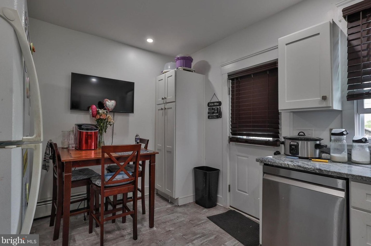 942 Fernwood St, Bethlehem PA  18018-4414 exterior
