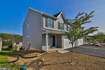 655 Sipos Dr, Northampton, PA 18067-1821