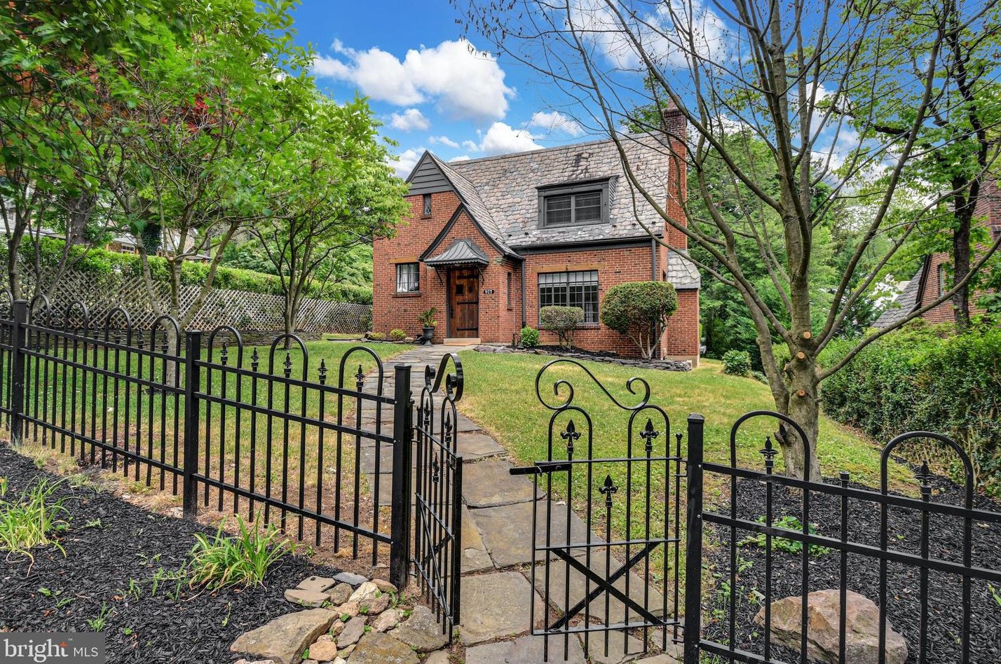 917 Hillside Ave, Easton, PA 18042