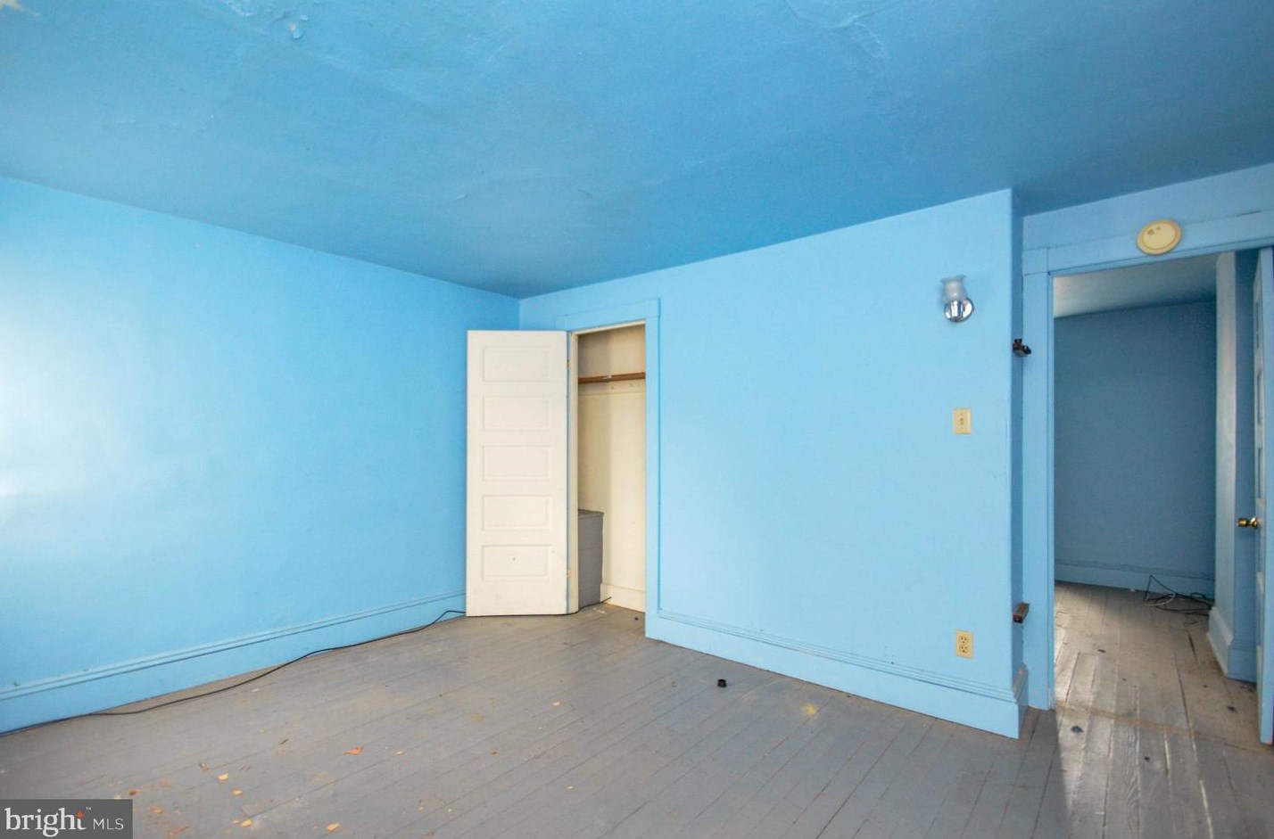 1443 Lehigh St, Easton, PA 18042-4048