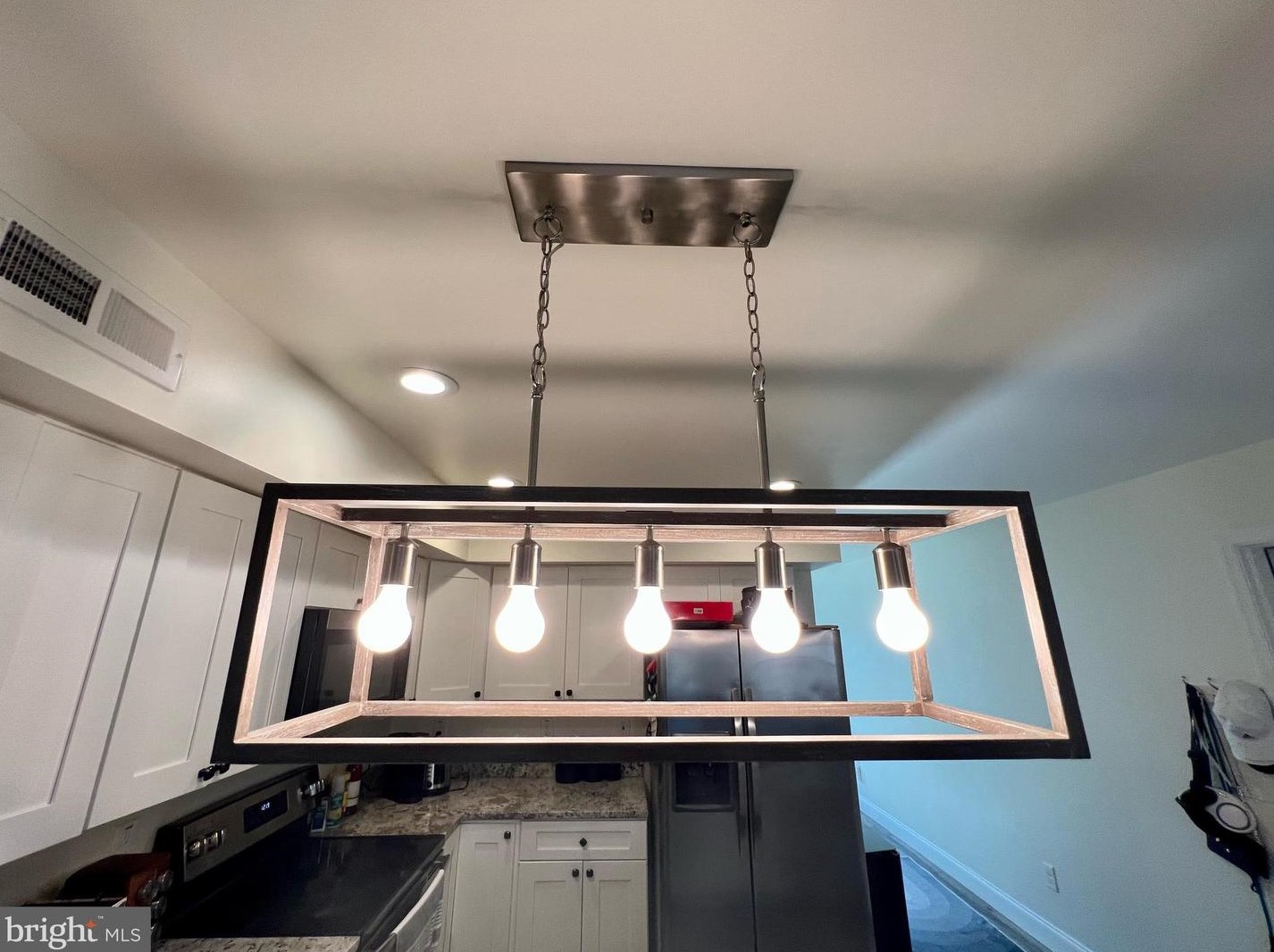 1414 Jadden Ct, Bethlehem PA  18015-9436 exterior