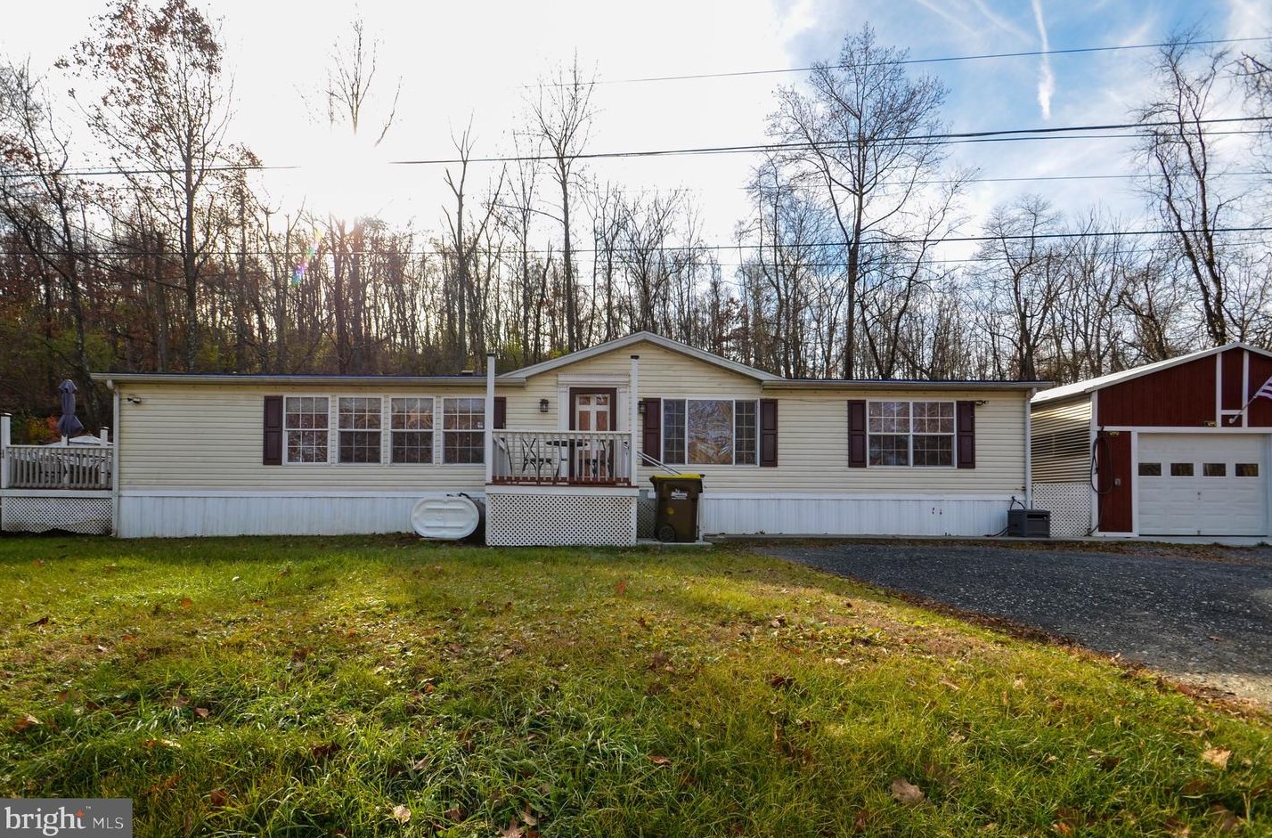 3991 Lehigh Dr, Northampton PA  18067-9665 exterior